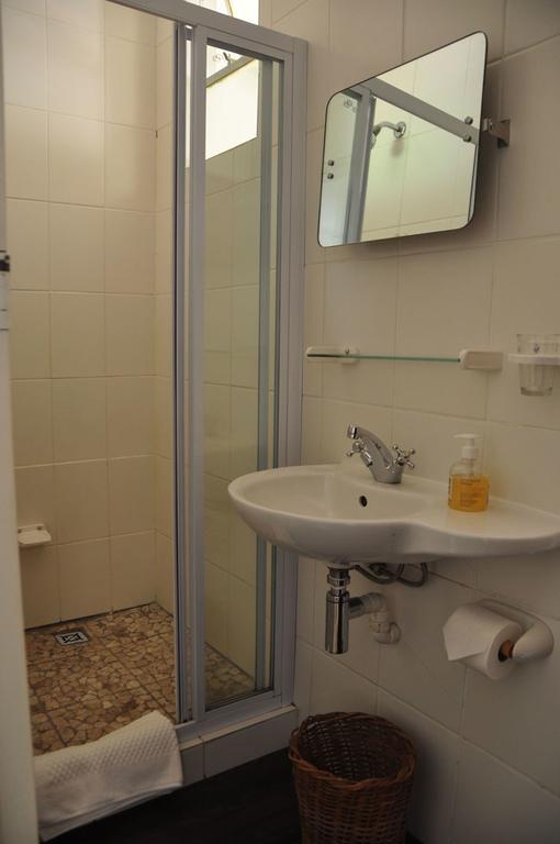 Kierie Kwaak Self Catering Villa Stellenbosch Ngoại thất bức ảnh