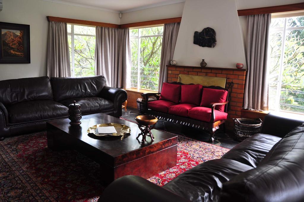Kierie Kwaak Self Catering Villa Stellenbosch Ngoại thất bức ảnh