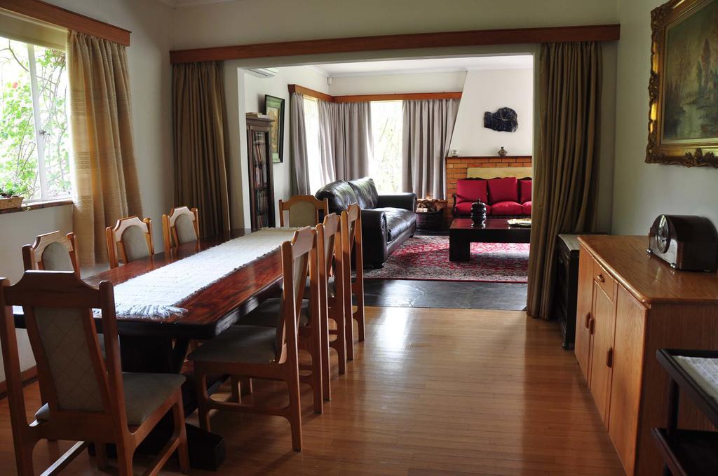 Kierie Kwaak Self Catering Villa Stellenbosch Ngoại thất bức ảnh